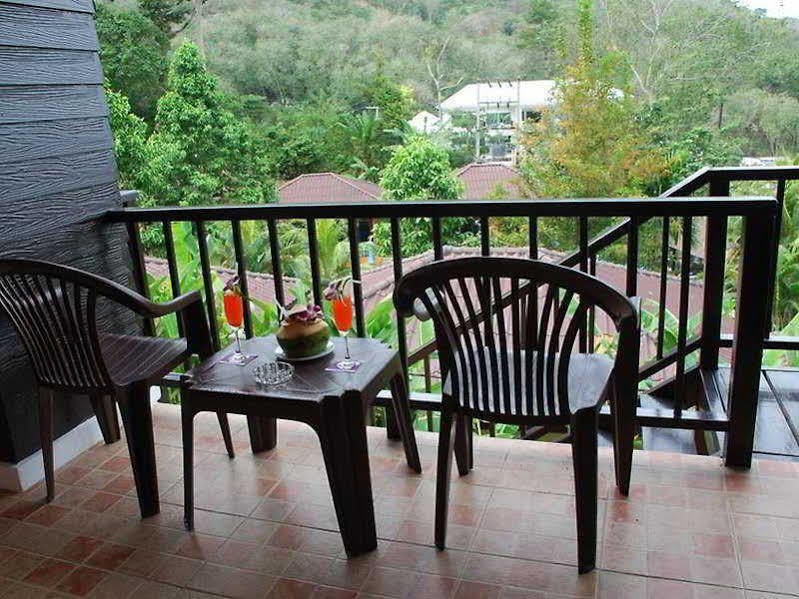 The Hill Resort Patong Екстер'єр фото