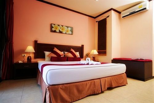 The Hill Resort Patong Екстер'єр фото