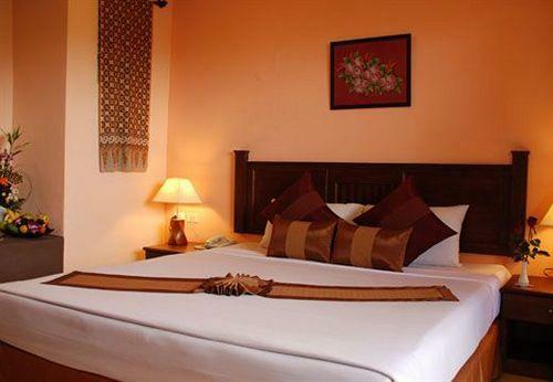 The Hill Resort Patong Екстер'єр фото
